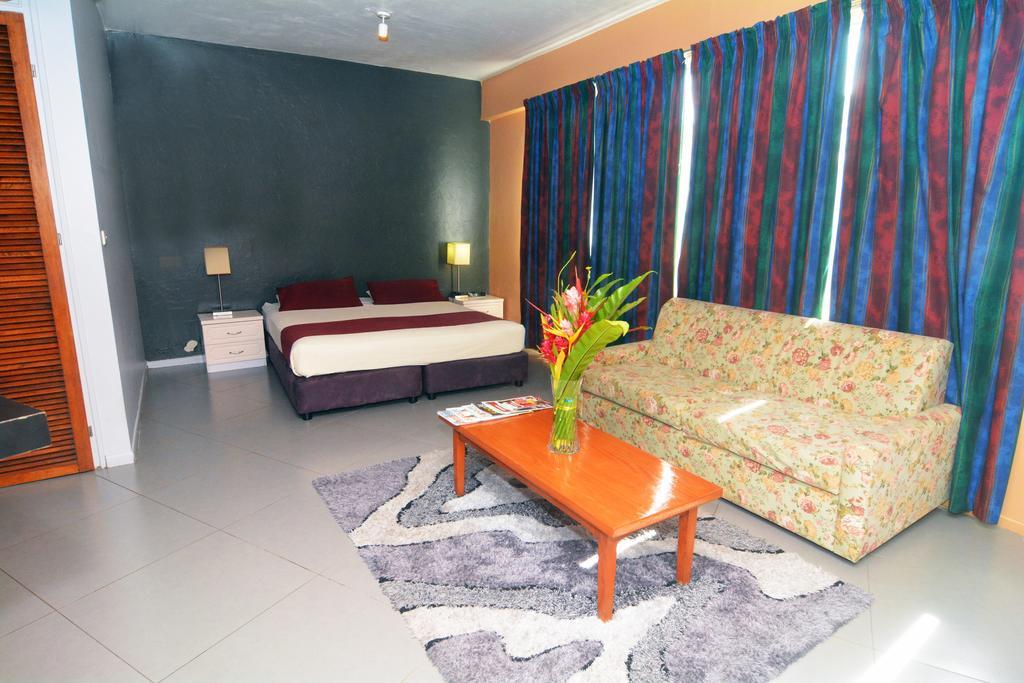 Hotel Olympic Port-Vila Extérieur photo