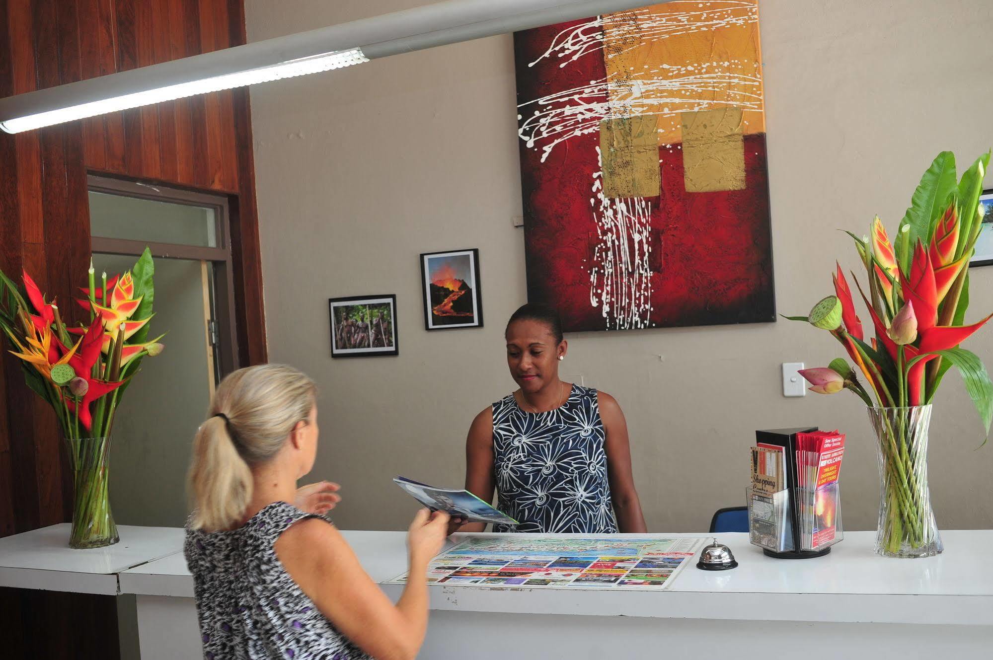 Hotel Olympic Port-Vila Extérieur photo
